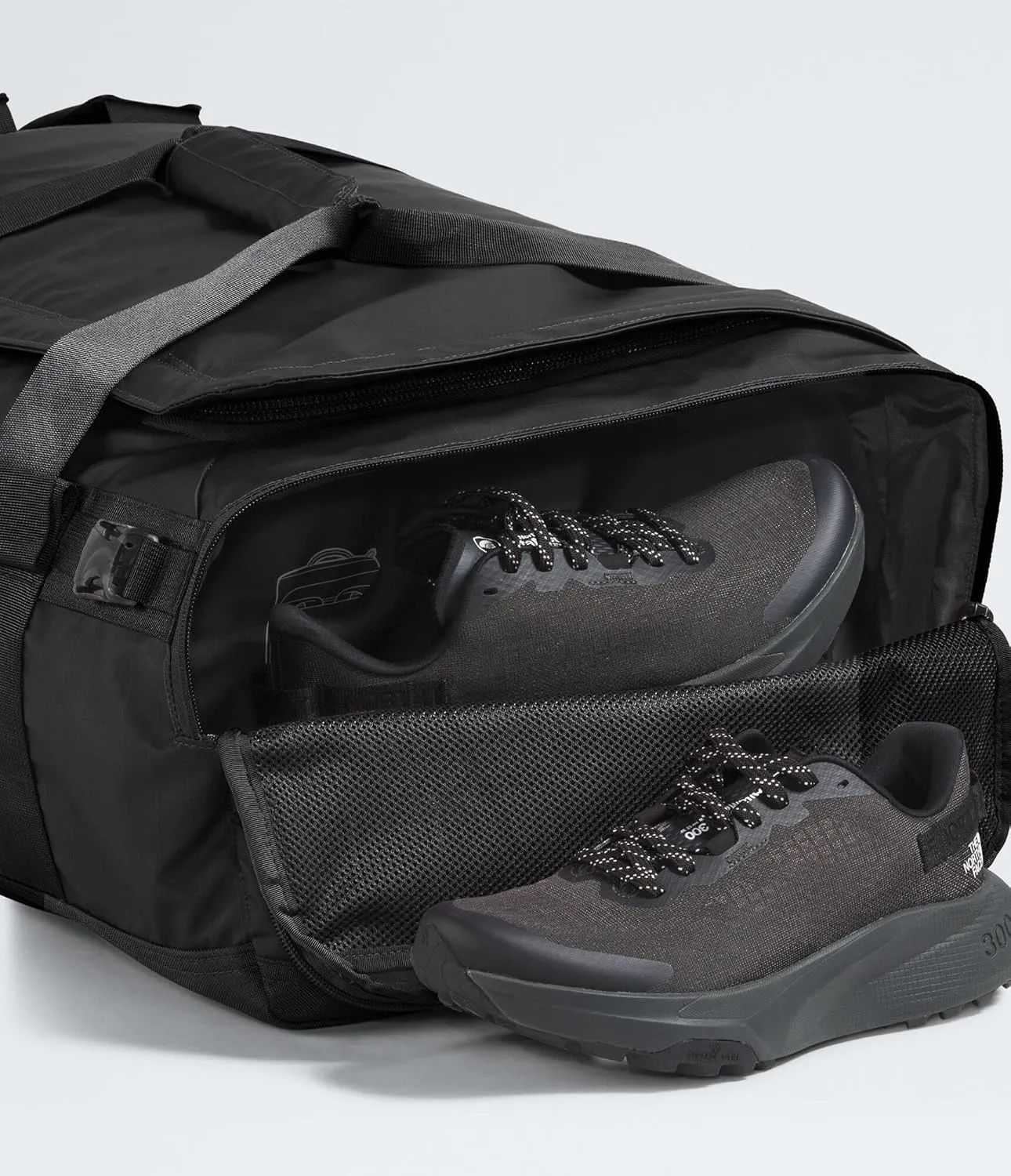 THE NORTH FACE Base Camp Voyager Duffel62L - PFAS Free