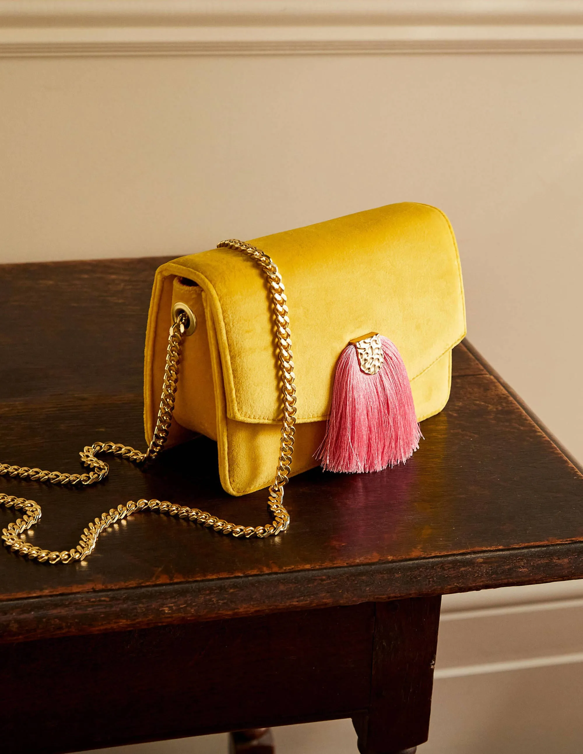 Velvet Tassel Crossbody Bag-Honeycomb/Sachet Pink